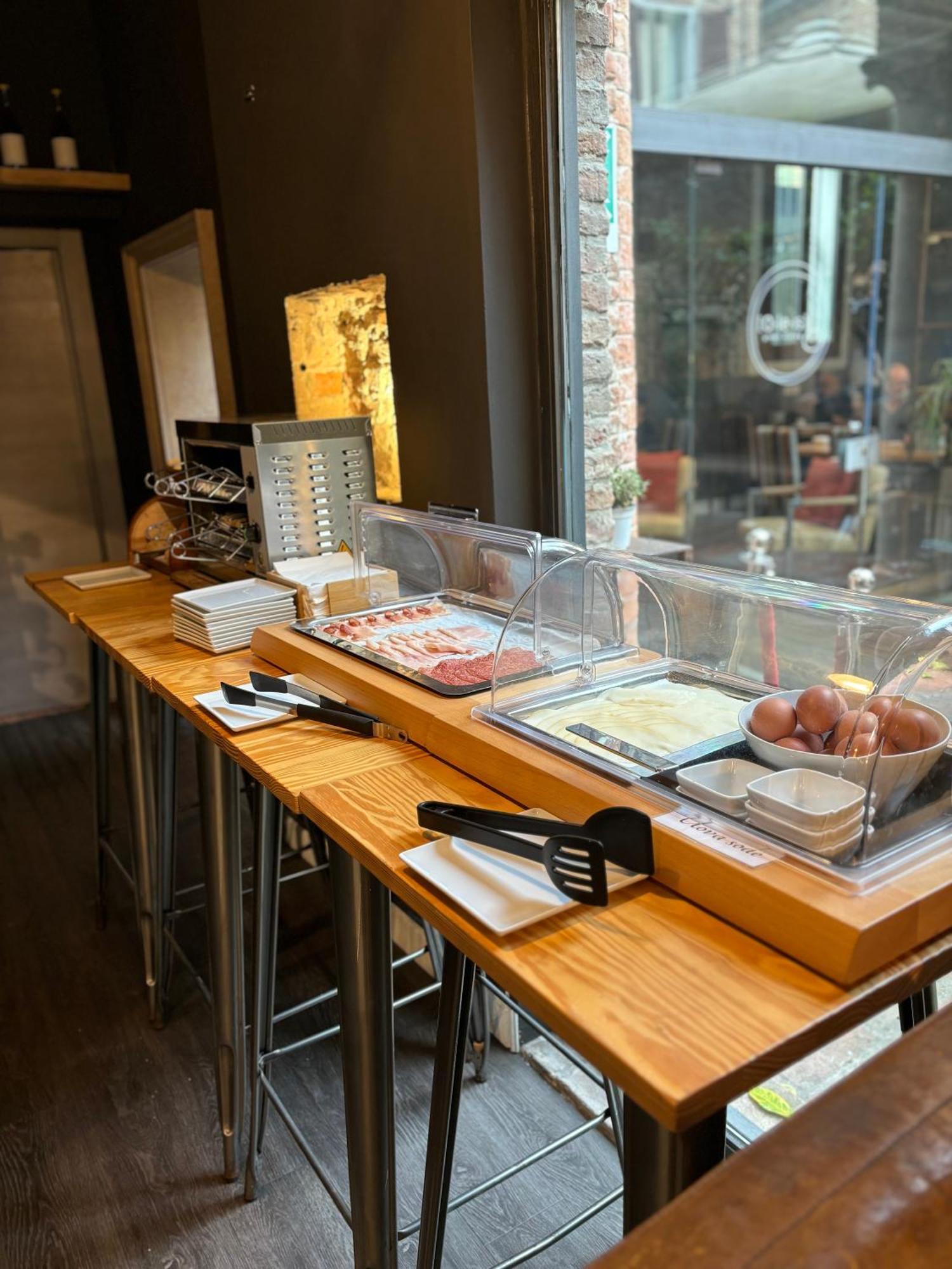 Maxxim Hotel & Loft 费拉拉 外观 照片