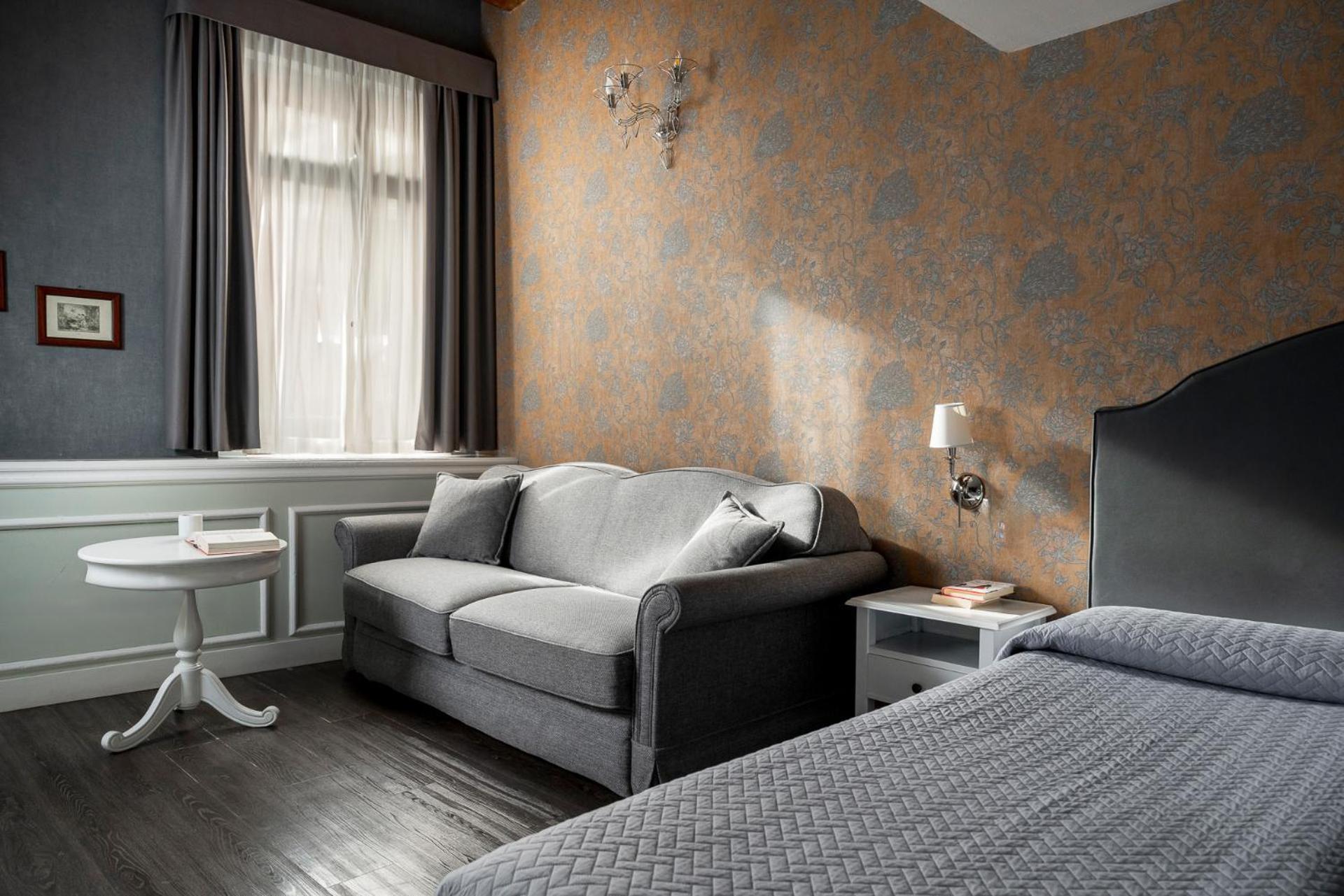 Maxxim Hotel & Loft 费拉拉 外观 照片